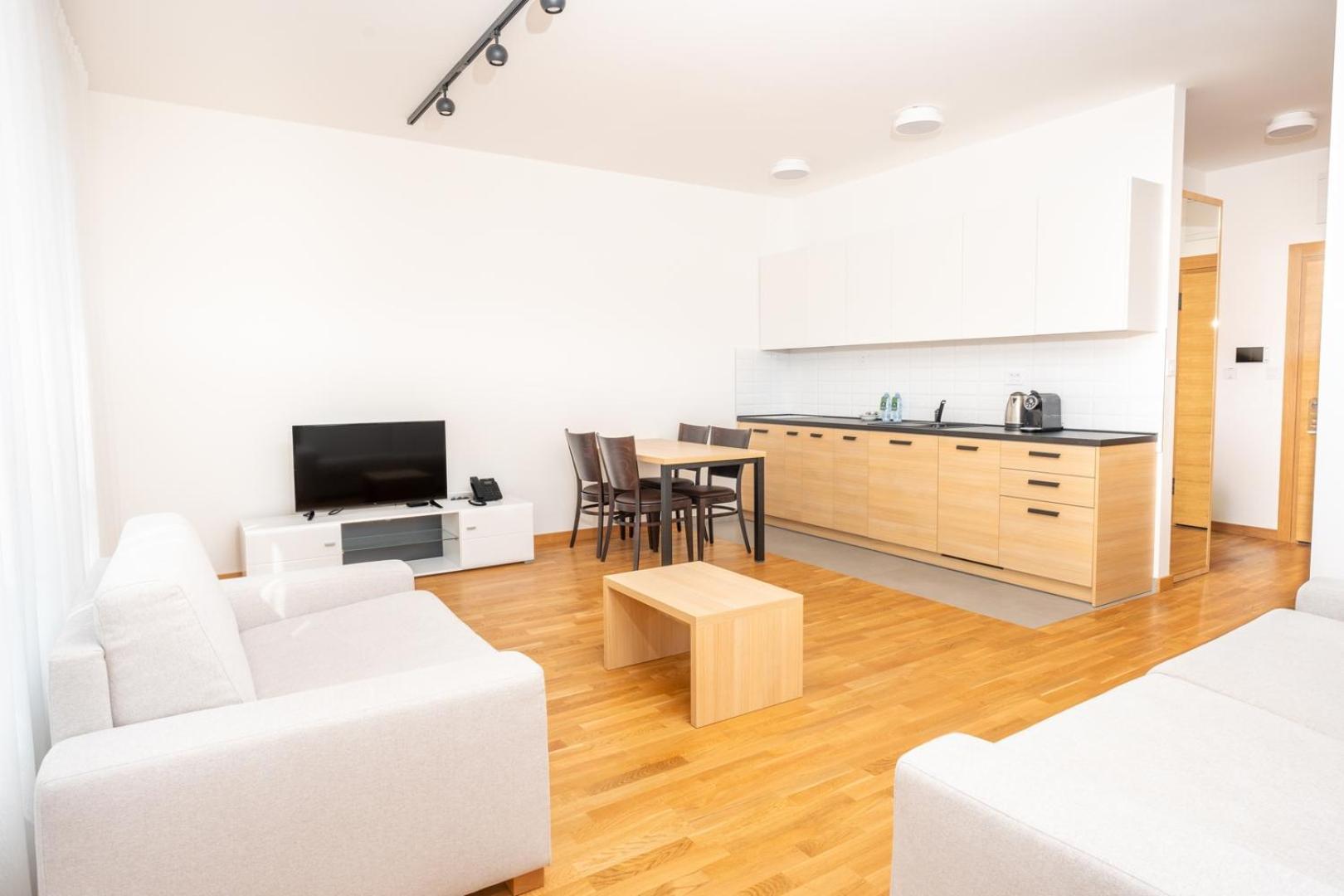 Fruske Residences Vrdnik Bilik gambar